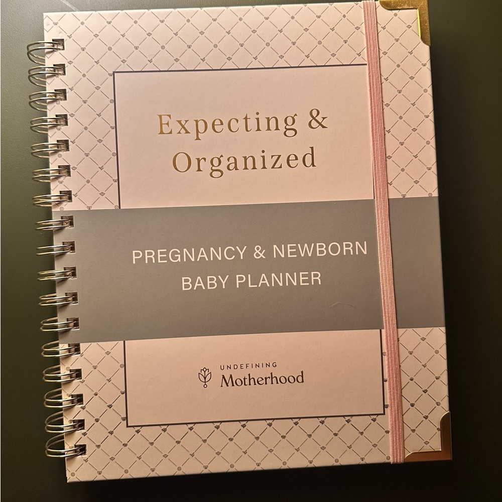 BRAND NEW Undefining Motherhood Expecting & Organized Pregnancy Planner